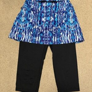 SkirtSports Skirt Convert To Skirt XS - purples/teal/white w/black capris